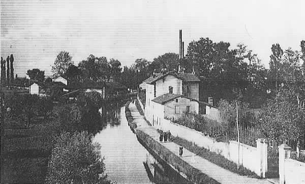Via Jaures. Tintoria Weiss